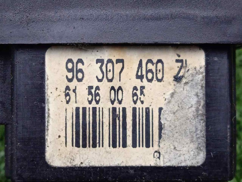 Recambio de mando luces para peugeot 206 berlina 1.9 diesel referencia OEM IAM 96307460ZL 2.NIEBLAS 