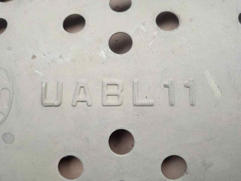 Recambio de catalizador para kia sorento 2.5 crdi cat referencia OEM IAM UABL11  