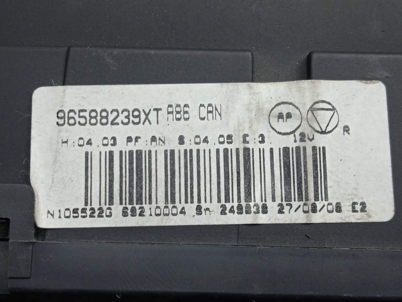 Recambio de mando climatizador para citroën c3 1.4 hdi referencia OEM IAM 96588239XT  VALEO