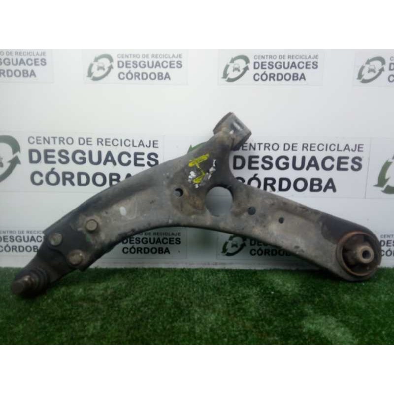 Recambio de brazo suspension inferior delantero izquierdo para kia cee´d 1.4 cat referencia OEM IAM SINREFERENCIA  