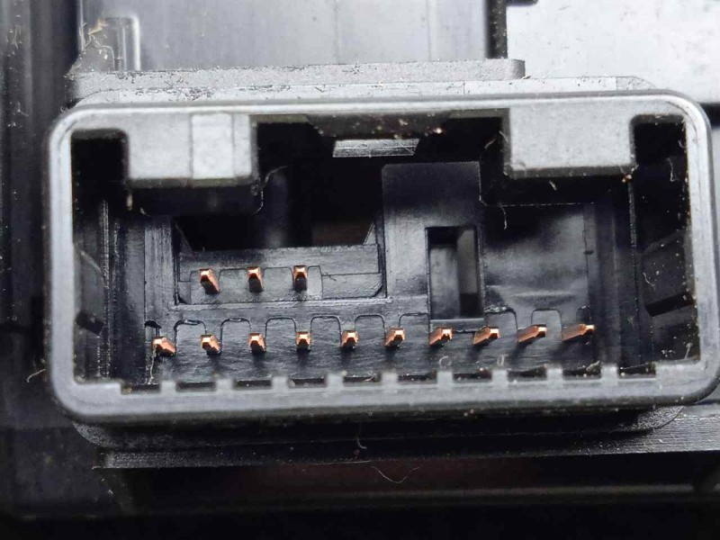 Recambio de mando luces para toyota rav 4 2.2 d-4d cat referencia OEM IAM 8414033250  