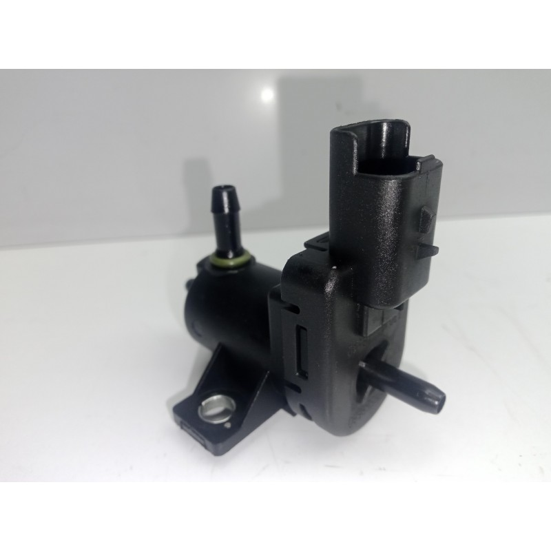 Recambio de valvula de vacio para peugeot 308 sw referencia OEM IAM 9665558580 2.PINES 