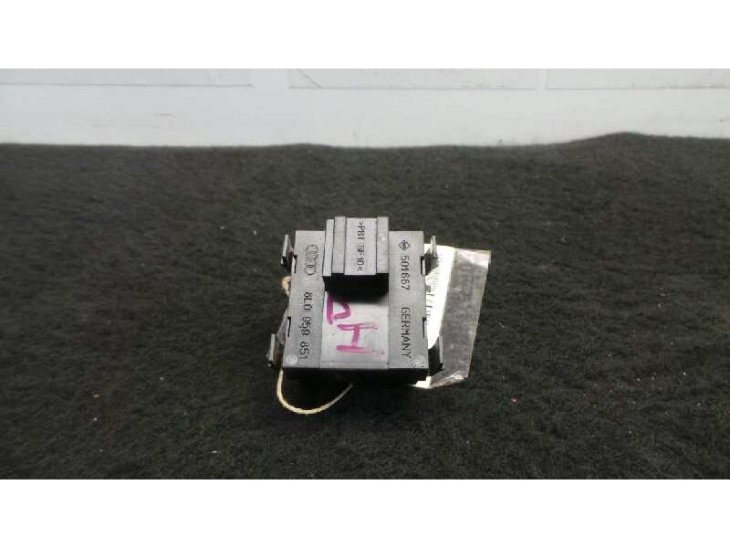 Recambio de mando elevalunas delantero izquierdo para audi a3 (8l) 1.8 20v referencia OEM IAM 8L0959851 2.BOTONES 