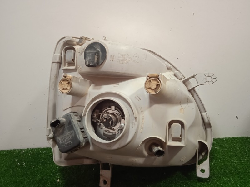 Recambio de faro izquierdo para opel agila 1.0 12v cat (z 10 xe / lw3) referencia OEM IAM  00-03 RAYADO