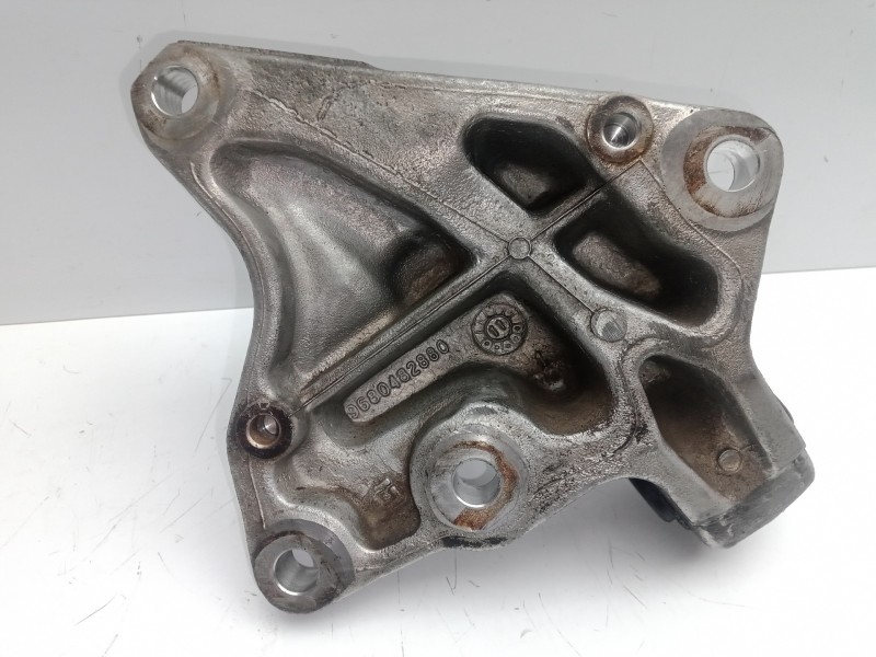 Recambio de soporte motor trasero para peugeot 308 sw referencia OEM IAM 9680482880 SOPORTE.TRANSMISION 
