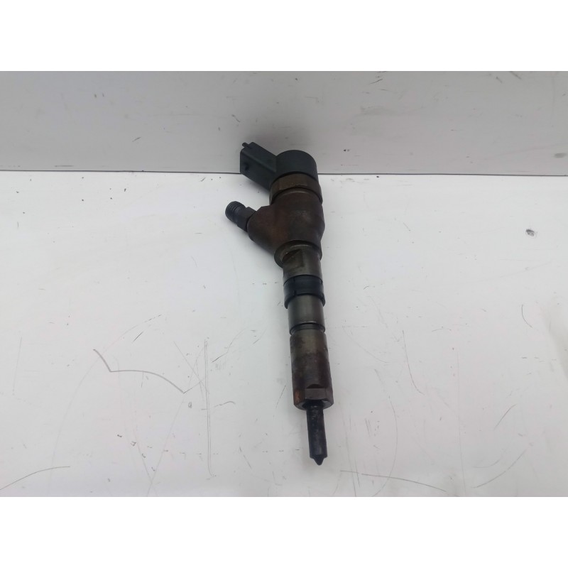 Recambio de inyector para peugeot 406 berlina (s1/s2) 2.0 hdi referencia OEM IAM 0445110008-9635196580  