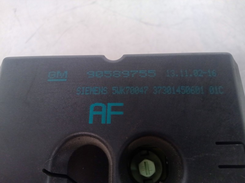 Recambio de pantalla multifuncion para opel zafira a 2.0 dti referencia OEM IAM 90589755-5WK70047  