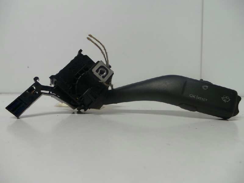 Recambio de mando limpia para skoda octavia berlina (1z3) 1.9 tdi dpf referencia OEM IAM 1K0953519C  