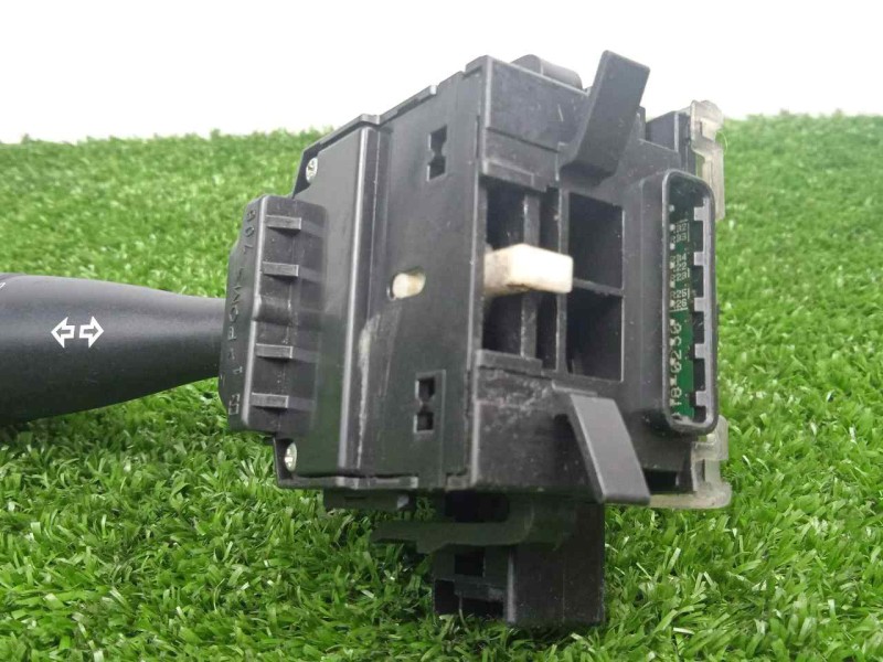 Recambio de mando luces para mitsubishi colt berlina 3 (cz) 1.5 di-d cat referencia OEM IAM Z092506880  