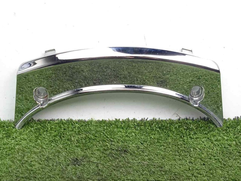 Recambio de moldura para peugeot satelis ii 125 referencia OEM IAM 1176774000  