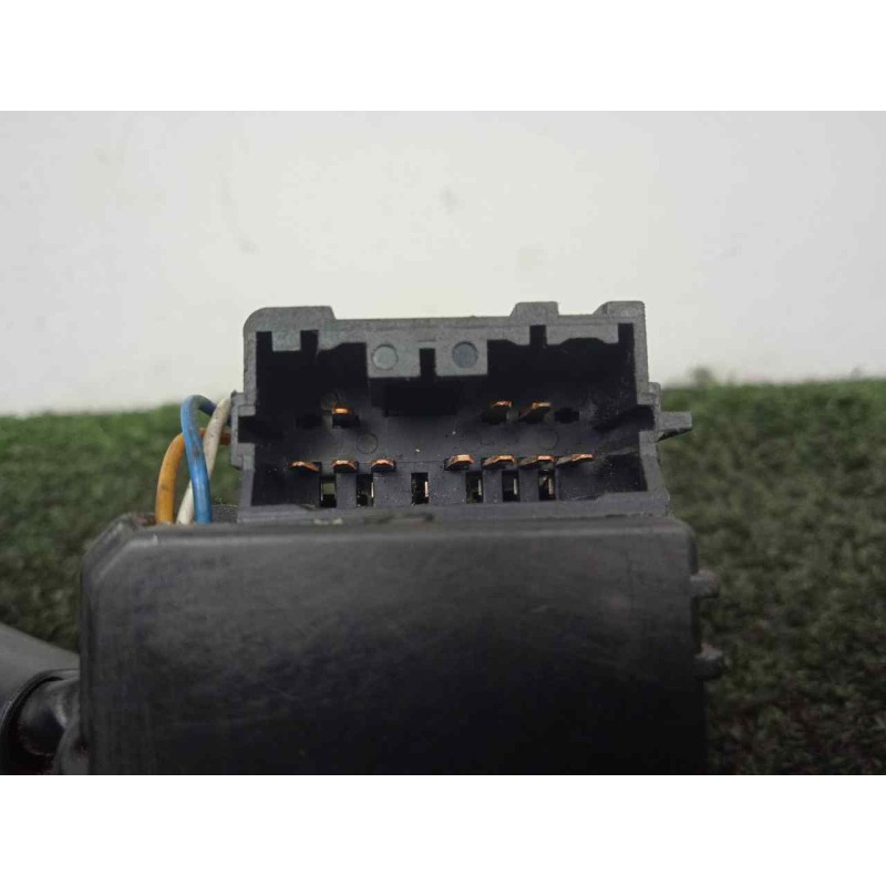 Recambio de mando limpia para mitsubishi space star (dg0) 1.3 cat referencia OEM IAM  10.PIN LIMPIA TRASERO