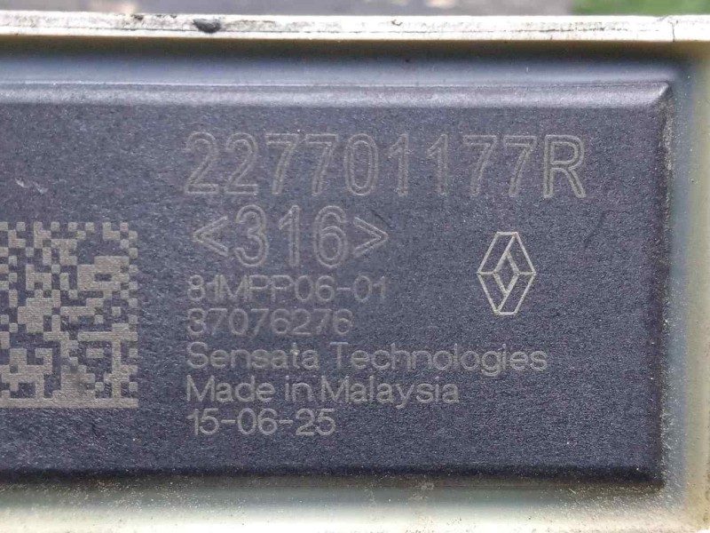 Recambio de sensor presion para dacia dokker 1.5 dci diesel fap cat referencia OEM IAM 227701177R  