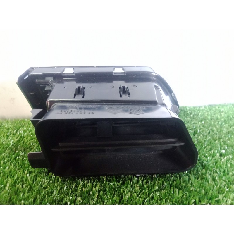 Recambio de rejilla aireadora para peugeot 508 2.0 16v hdi fap referencia OEM IAM 9686445377-A1010108  