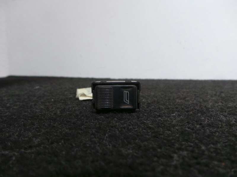 Recambio de mando elevalunas trasero derecho para audi 100 berlina (c4) referencia OEM IAM   5 PINES