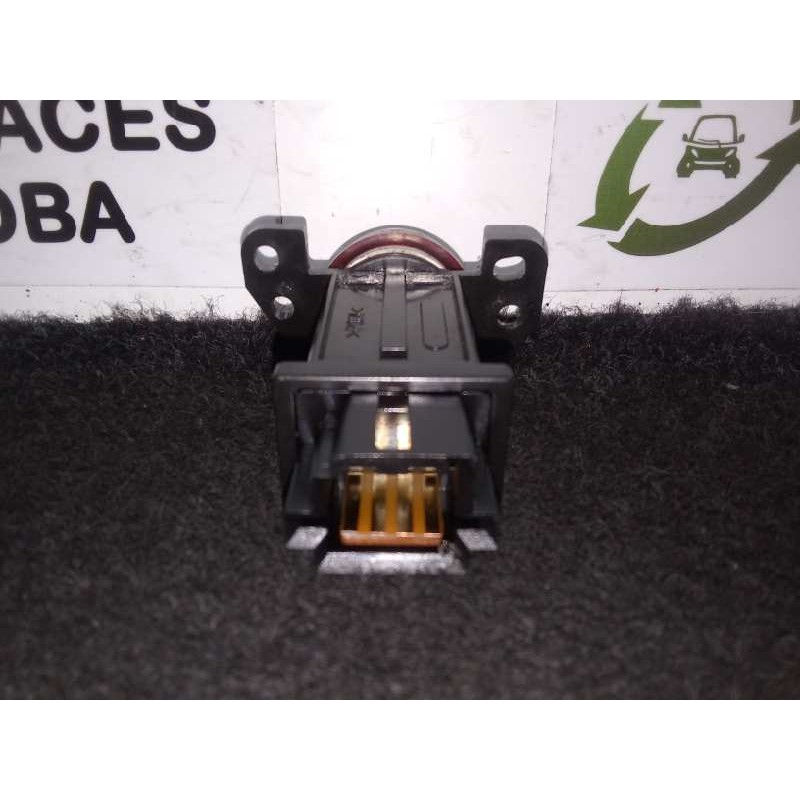 Recambio de warning para mitsubishi colt berlina 3 (cz) 1.5 di-d cat referencia OEM IAM 6B06  