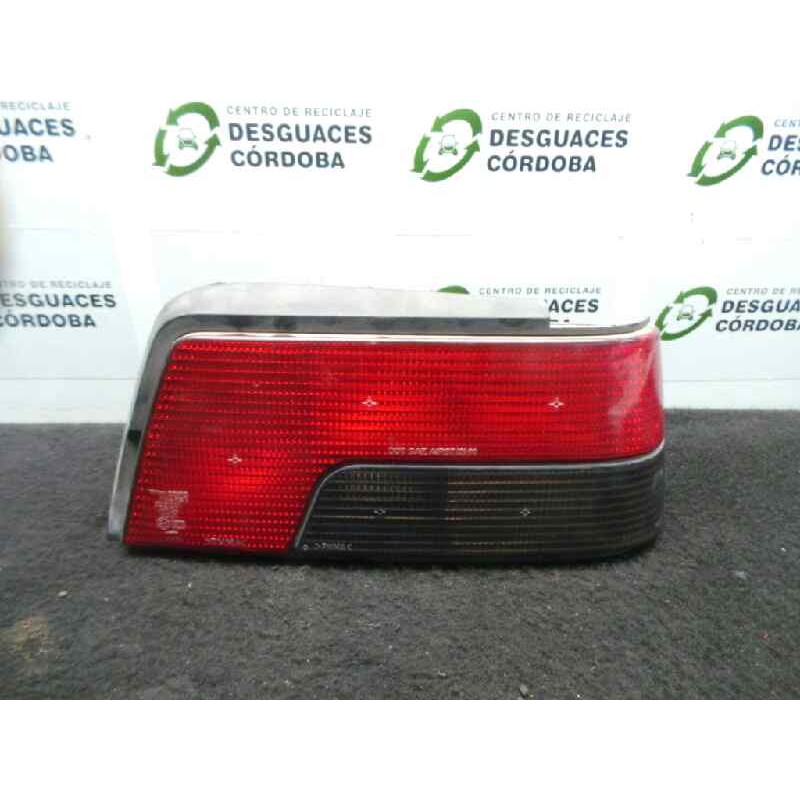 Recambio de piloto trasero derecho para peugeot 405 berlina referencia OEM IAM  2.SERIE AHUMADO