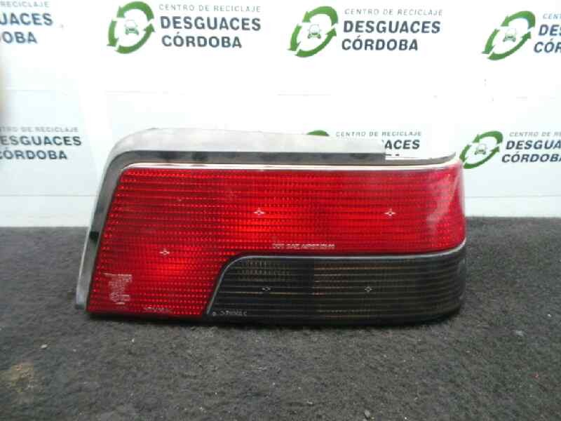 Recambio de piloto trasero derecho para peugeot 405 berlina referencia OEM IAM  2.SERIE AHUMADO