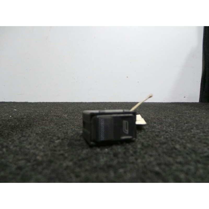 Recambio de mando elevalunas delantero izquierdo para skoda felicia berlina ( 791) referencia OEM IAM 89395855  4 PINES