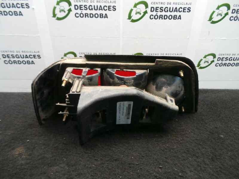 Recambio de piloto trasero derecho para peugeot 405 berlina referencia OEM IAM  2.SERIE AHUMADO