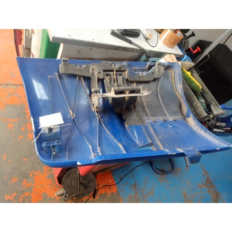 Recambio de aleta delantera derecha para scania serie 4 (p/r 94 g) 9.0 diesel referencia OEM IAM   