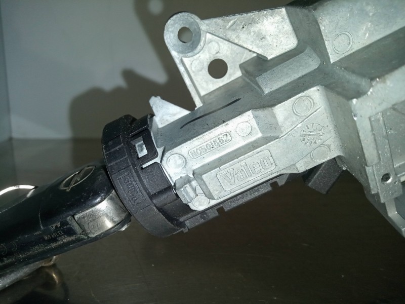 Recambio de conmutador de arranque para opel astra h berlina 1.4 16v referencia OEM IAM 281726-N0501882  
