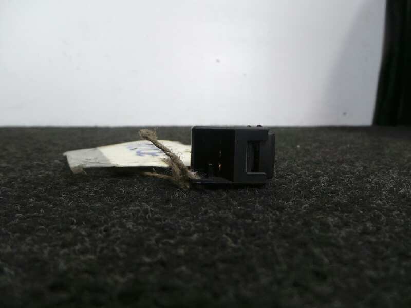 Recambio de mando elevalunas delantero derecho para skoda octavia berlina (1u2) referencia OEM IAM   4 PINES