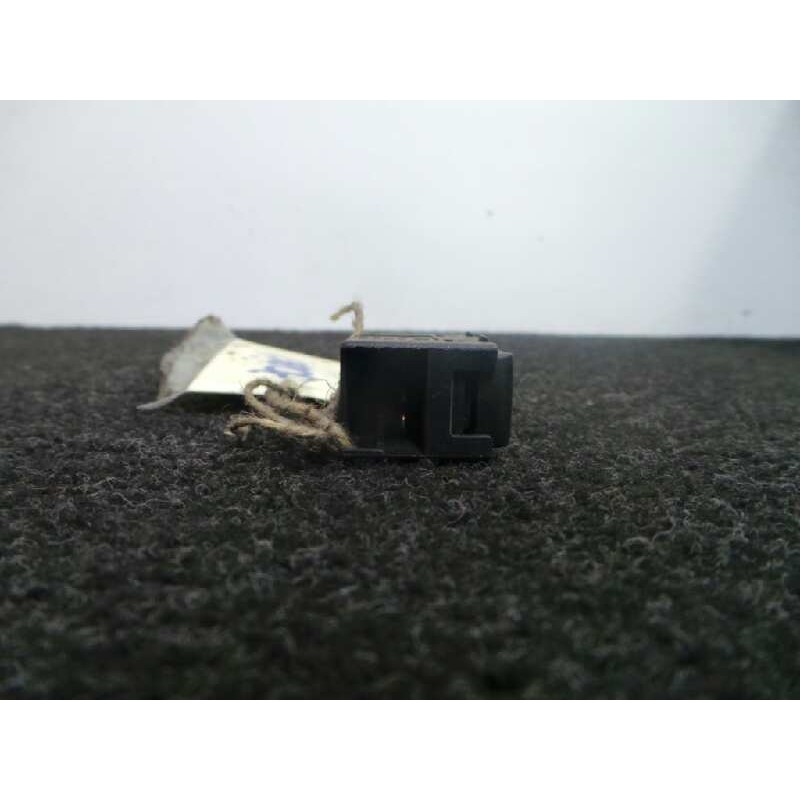 Recambio de mando elevalunas trasero derecho para skoda octavia berlina (1u2) referencia OEM IAM   4 PINES