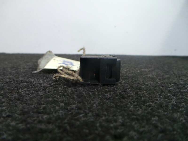 Recambio de mando elevalunas trasero derecho para skoda octavia berlina (1u2) referencia OEM IAM   4 PINES