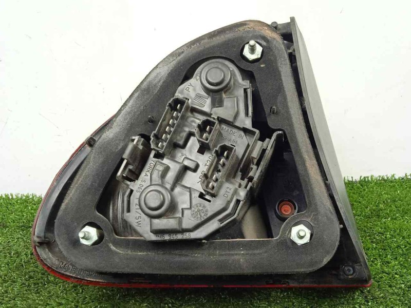 Recambio de piloto trasero derecho para seat leon (1m1) 1.6 16v referencia OEM IAM SINREFERENCIA  