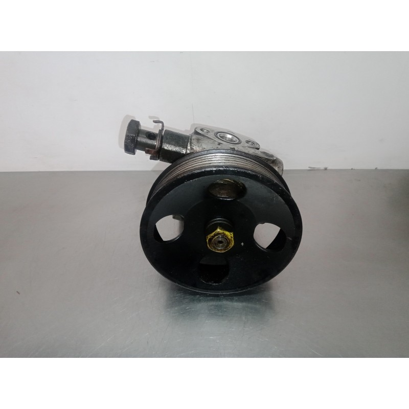Recambio de bomba servodireccion para hyundai accent (lc) 1.5 crdi cat referencia OEM IAM 5710025300-YSCA23  
