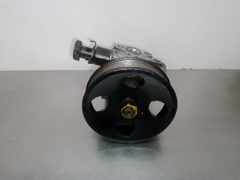 Recambio de bomba servodireccion para hyundai accent (lc) 1.5 crdi cat referencia OEM IAM 5710025300-YSCA23  