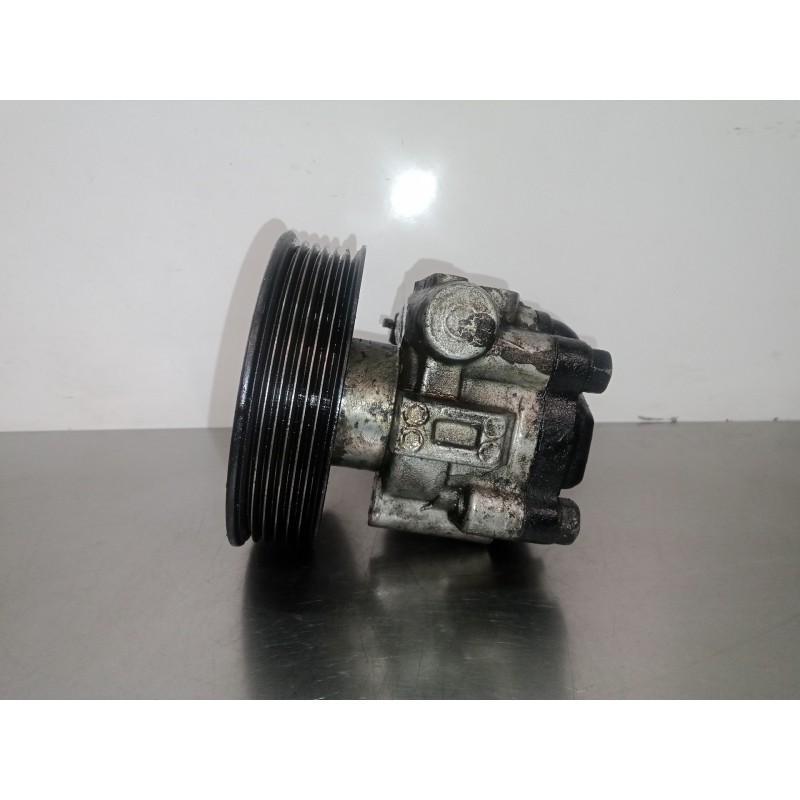 Recambio de bomba servodireccion para hyundai accent (lc) 1.5 crdi cat referencia OEM IAM 5710025300-YSCA23  