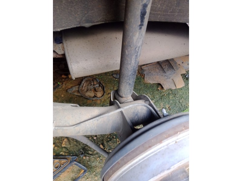 Recambio de amortiguador trasero derecho para volkswagen jetta (165/167) 1.6 referencia OEM IAM   