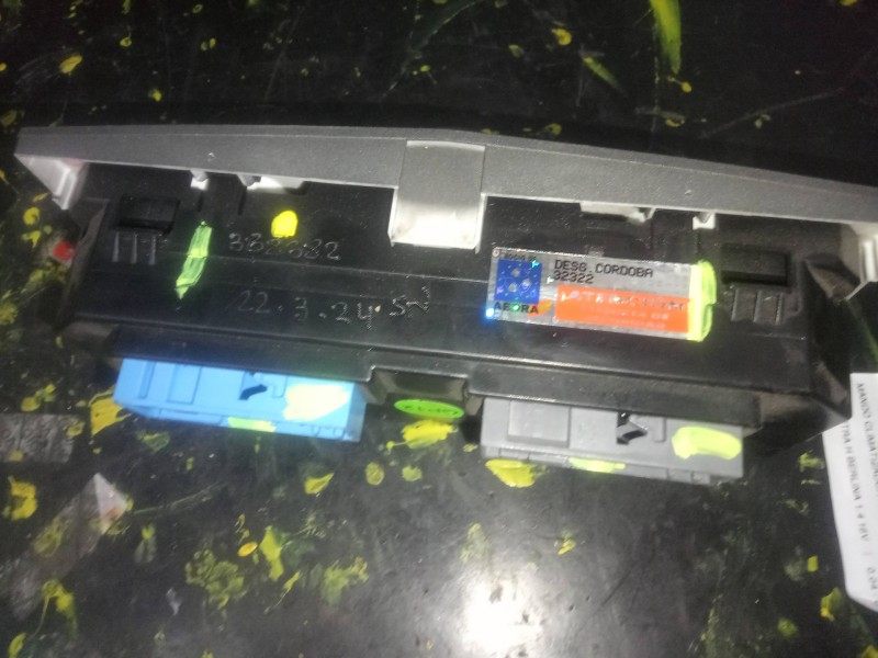 Recambio de mando climatizador para opel astra h berlina 1.4 16v referencia OEM IAM 13122963-90151240  