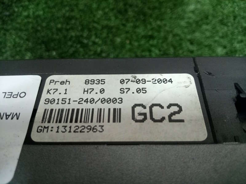 Recambio de mando climatizador para opel astra h berlina 1.4 16v referencia OEM IAM 13122963-90151240  