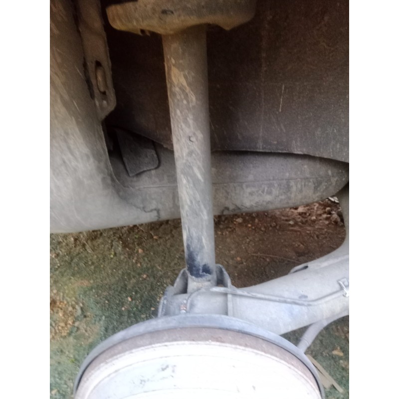 Recambio de amortiguador trasero izquierdo para volkswagen jetta (165/167) 1.6 referencia OEM IAM   
