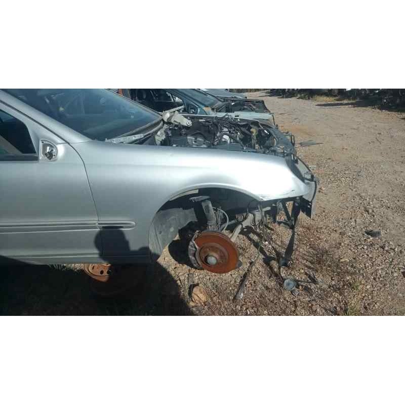 Recambio de aleta delantera derecha para mercedes-benz clase c (w203) berlina 2.2 cdi cat referencia OEM IAM   