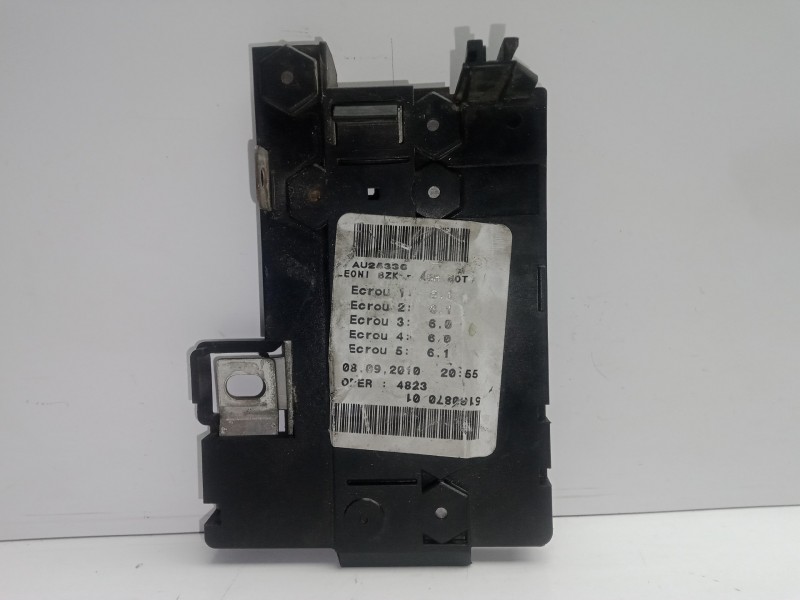 Recambio de caja reles / fusibles para seat ibiza sc (6j1) 1.2 tdi referencia OEM IAM 6R0937548C  