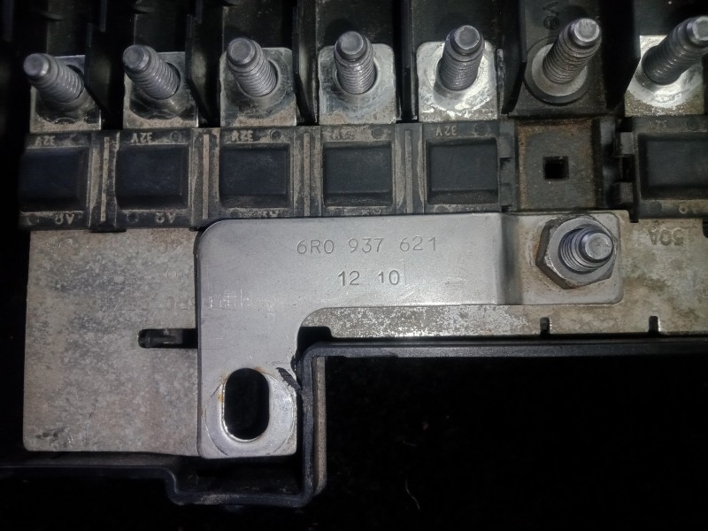 Recambio de caja reles / fusibles para seat ibiza sc (6j1) 1.2 tdi referencia OEM IAM 6R0937548C  