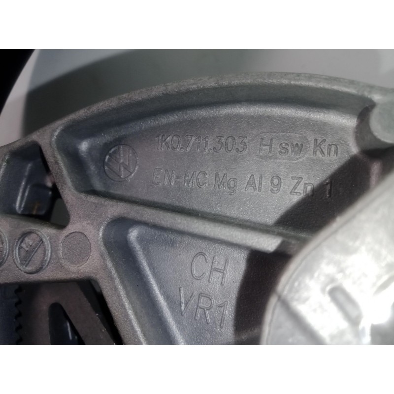 Recambio de palanca freno de mano para seat leon (1p1) 2.0 tdi referencia OEM IAM 1K0711303H  