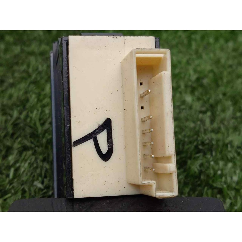 Recambio de interruptor para hyundai santa fe (bm) 2.2 crdi cat referencia OEM IAM 936022B000CA ASIENTO.CALEFACTABLE 