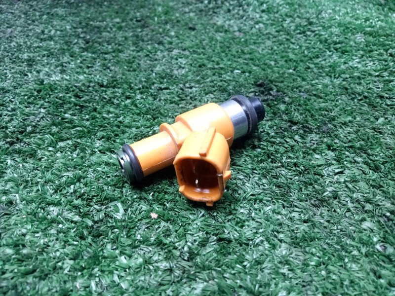 Recambio de inyector para honda cb500 x referencia OEM IAM 106062415-16450MFJD01 13-18 