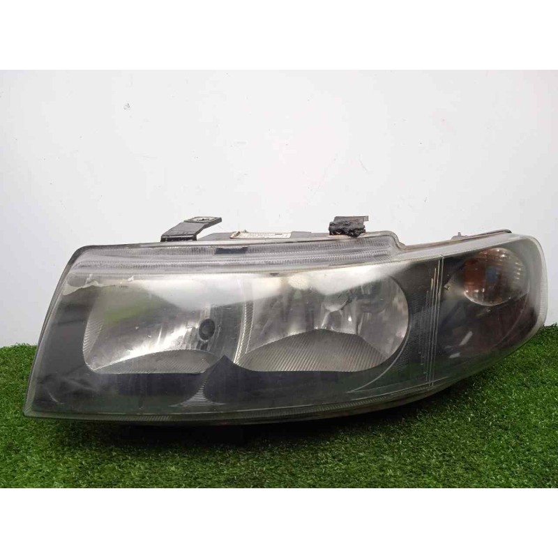 Recambio de faro izquierdo para seat leon (1m1) 1.6 16v referencia OEM IAM 1M1941001D-67742691  CON.TARA