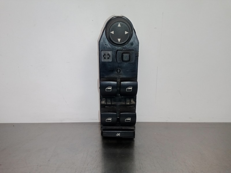 Recambio de mando elevalunas delantero izquierdo para bmw serie 5 berlina (e60) 3.0 referencia OEM IAM 6951905-391539BA03  