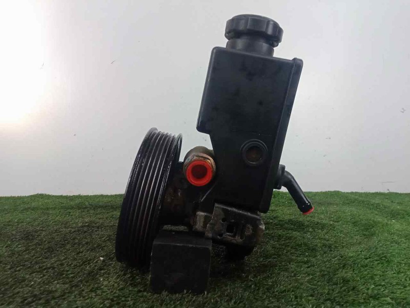 Recambio de bomba direccion para ssangyong rodius 2.7 turbodiesel cat referencia OEM IAM NS6540647 Ø POLEA: 127MM 