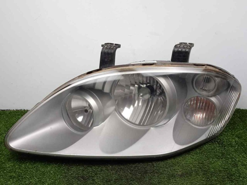 Recambio de faro izquierdo para ssangyong rodius 2.7 turbodiesel cat referencia OEM IAM SINREFERENCIA  
