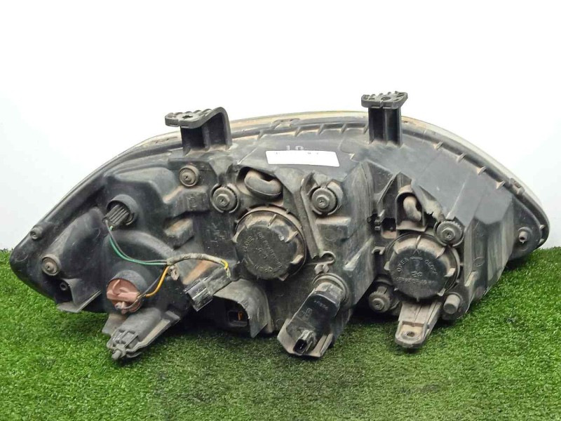 Recambio de faro izquierdo para ssangyong rodius 2.7 turbodiesel cat referencia OEM IAM SINREFERENCIA  