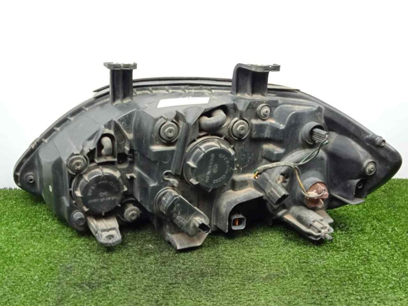 Recambio de faro derecho para ssangyong rodius 2.7 turbodiesel cat referencia OEM IAM SINREFERENCIA  
