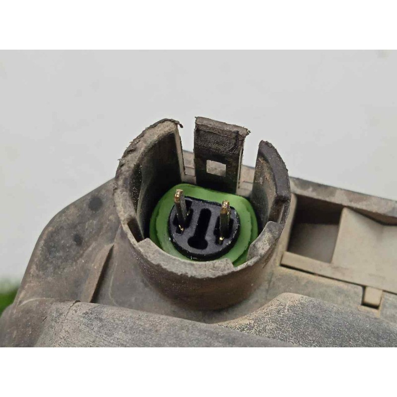 Recambio de faro antiniebla derecho para renault clio ii fase i (b/cbo) 1.2 referencia OEM IAM SINREFERENCIA 98/01 