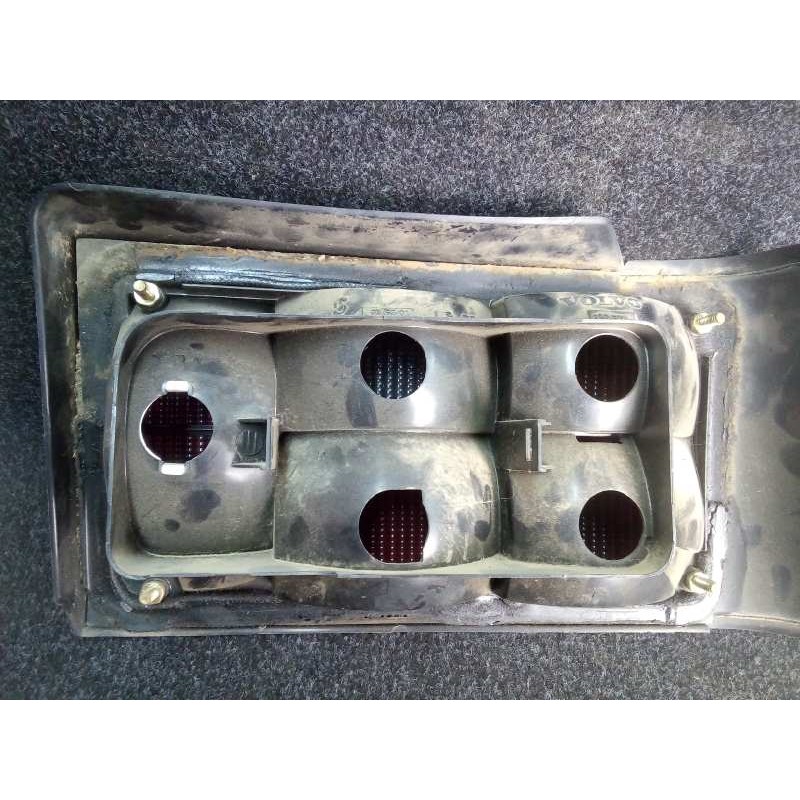 Recambio de piloto trasero izquierdo para volvo serie 440 2.0 cat referencia OEM IAM  4.PUERTAS AMBAR
